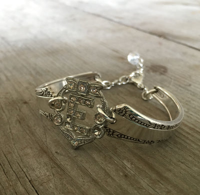 Spoon Bracelet Community Milady with Vintage Czech Glass bead