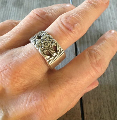 Spoon Ring Coronation Size 8 3726 Shown on Model Hand