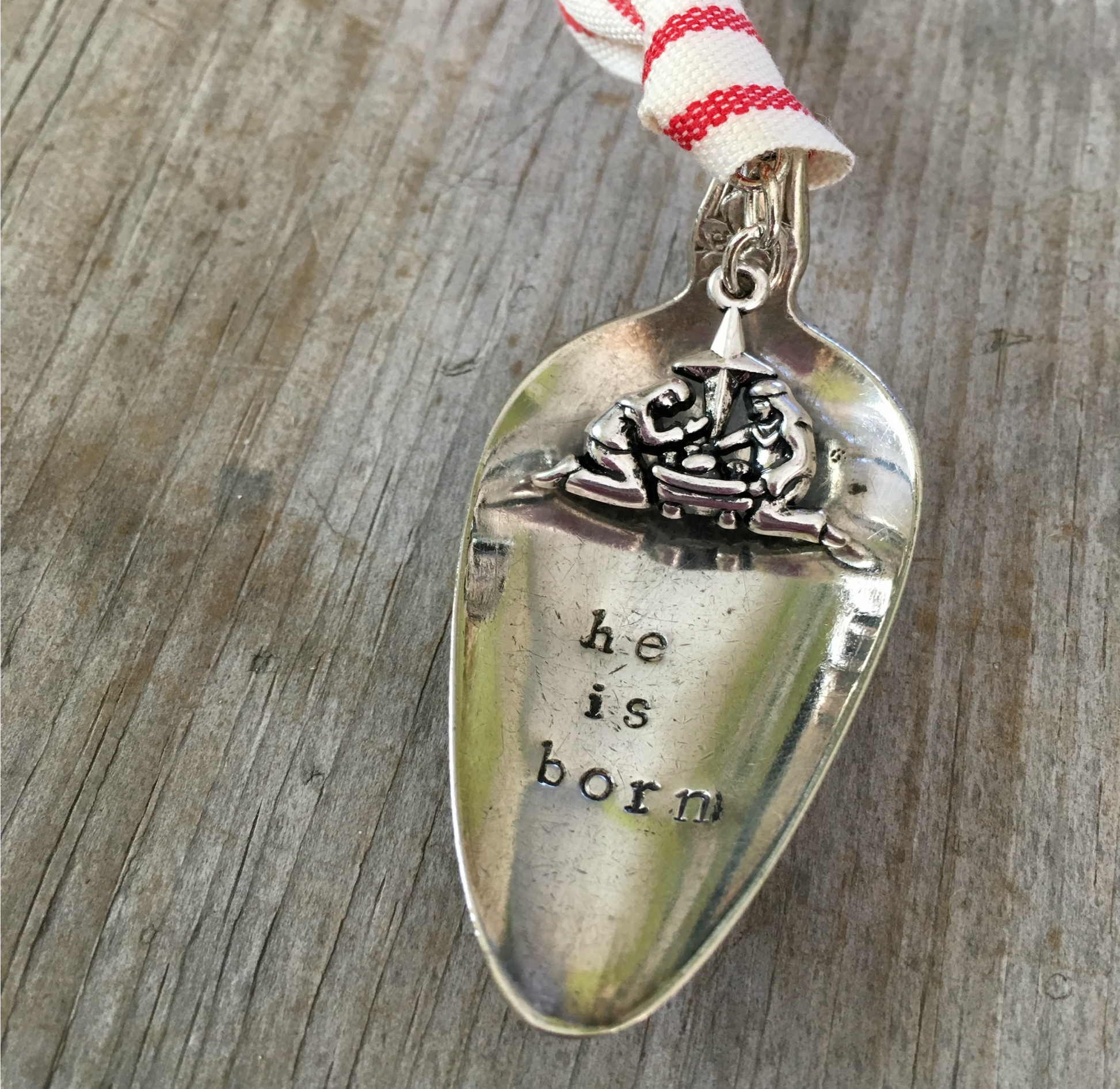 Upcycled spoon ornament with manger and cross shape north star