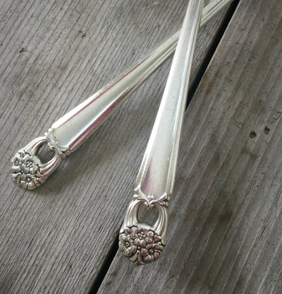 Wedding Forks – ETERNALLY YOURS – MR. MRS. – #3275