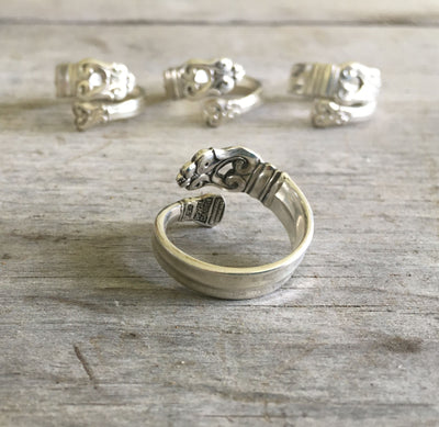 Back view of International Silver Royal Danish sterling spoon ring showing balanced modern pattern by Alfred G. Kintz