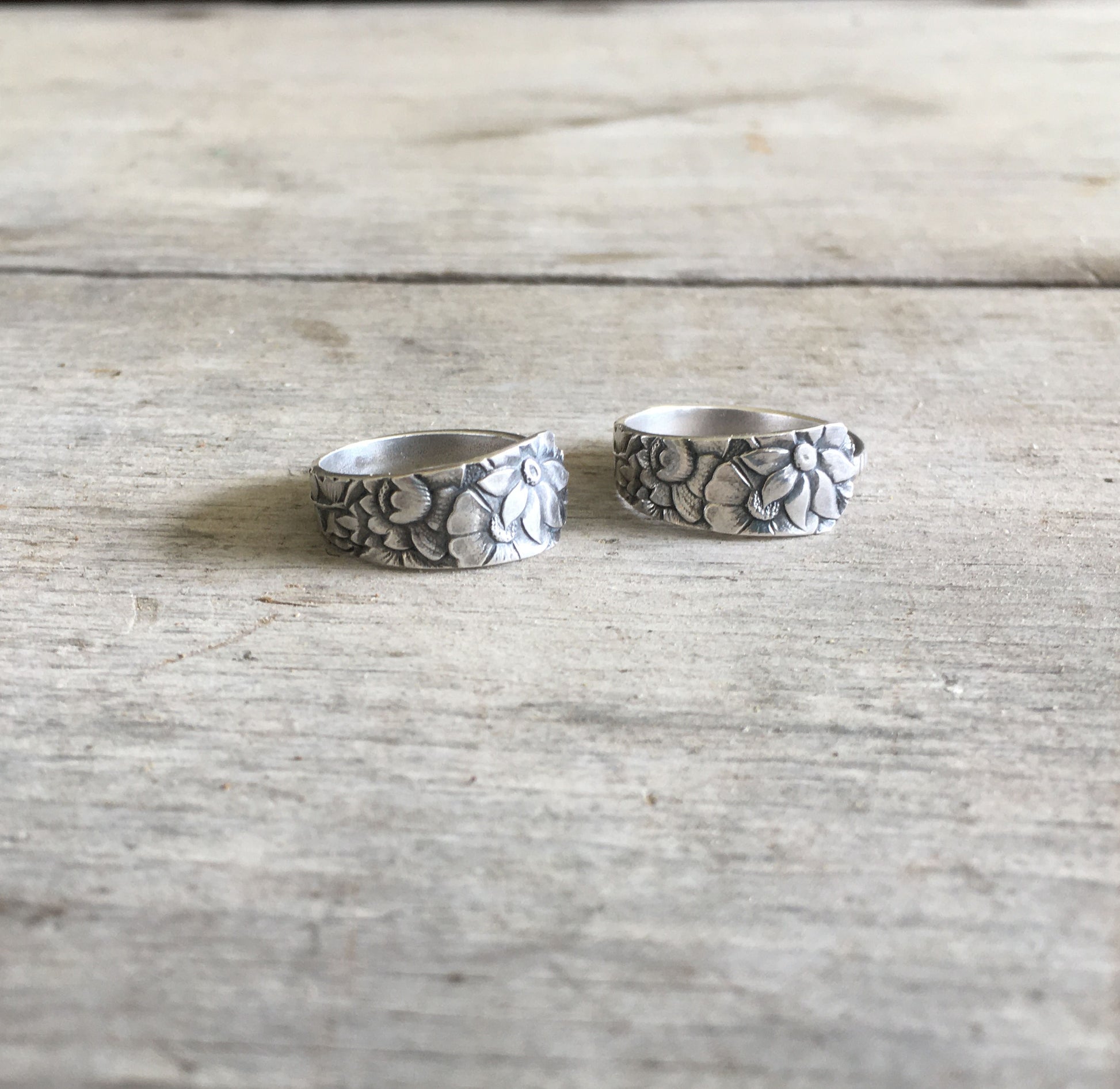 Gorham Dehli sterling spoon ring close-up detail - Sterling spoon ring - handcrafted from upcycled vintage silverware - Laughing Frog Studio